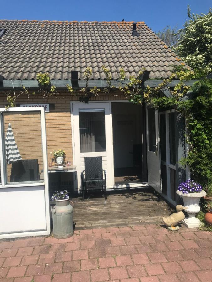 Bed & Breakfast Klokgaaf De Koog  Exteriör bild